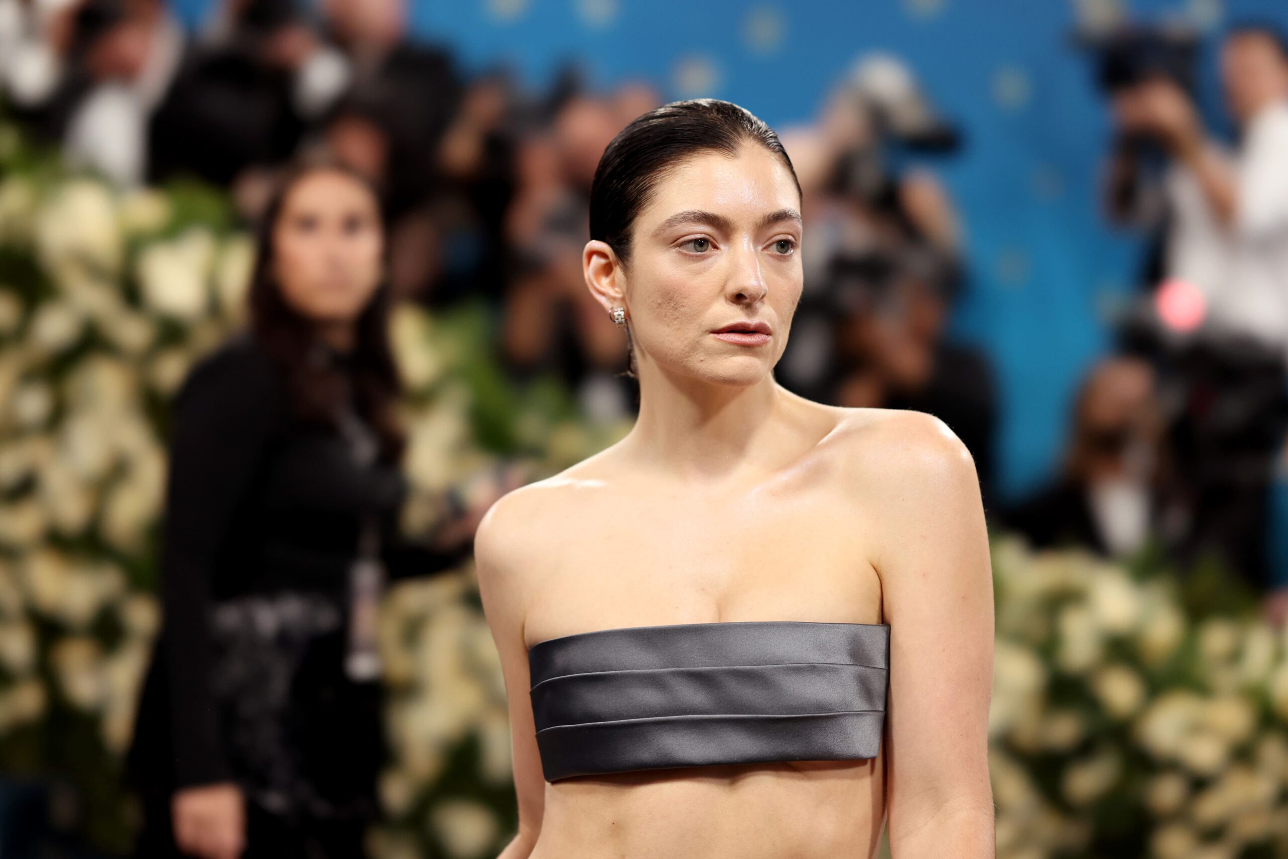 Lorde ‘Inspired’ After Parting Ways With Universal